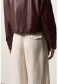 Pantalón Semi Barrel Para Mujer Savia Pantalón Semi Barrel Para Mujer Savia Crema 12 VÉLEZ de Vélez