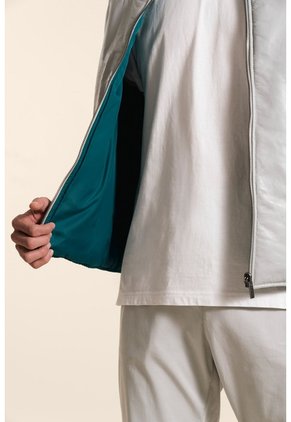 Chaleco Doble Faz Acolchado Para Hombre En Poliéster Y Cuero Chaleco Doble Faz Acolchado Para Hombre En Poliéster Y Cuero Azul Aguamarina XL VÉLEZ