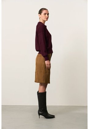 Polo Manga Larga Tejida Para Mujer Ambe Polo Manga Larga Tejida Para Mujer Ambe Vinotinto M VÉLEZ