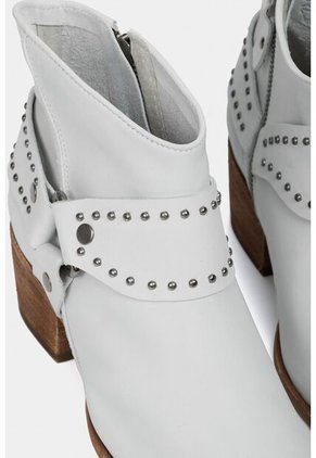 Botines Tacón Perla De Cuero Para Mujer Personalización Blanco Botines Tacón Perla De Cuero Para Mujer Personalización Blanco 34 VÉLEZ
