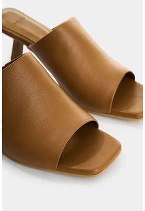 Sandalia Tacón De Cuero Para Mujer Gala Sandalia Tacón De Cuero Para Mujer Gala Miel 39 VÉLEZ