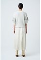 Sweater Draco Tejido Para Mujer Detalle Flecos Y Millaré Sweater Draco Tejido Para Mujer Detalle Flecos Y Millaré Crema XL VÉLEZ de Vélez