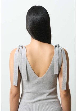 Top Tejido Ajustado Para Mujer Tritón Top Tejido Ajustado Para Mujer Tritón Gris M VÉLEZ