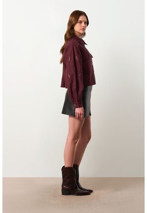 Chaqueta Trucker Oversize Para Mujer Terral Chaqueta Trucker Oversize Para Mujer Terral Vinotinto XS VÉLEZ