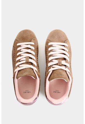 Tenis En Carnaza Y Cuero Pelo Para Mujer Fur Slide Tenis En Carnaza Y Cuero Pelo Para Mujer Fur Slide Tabaco 37 VÉLEZ