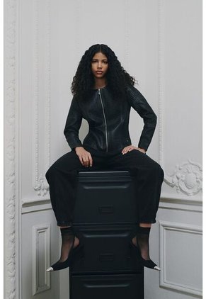 Chaqueta De Cuero Tejido Para Mujer Woven Chaqueta De Cuero Tejido Para Mujer Woven Negro XL VÉLEZ