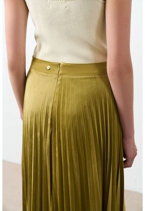 Falda Plisada Alma Para Mujer Tejido De Punto Falda Plisada Alma Para Mujer Tejido De Punto Verde Oliva 12 VÉLEZ