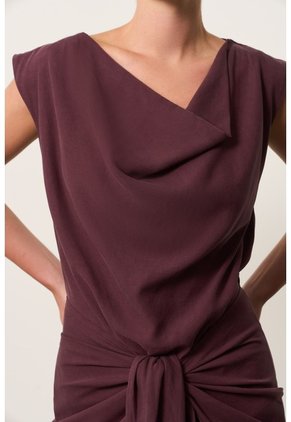 Vestido Mini En Tencel Para Mujer Cuma Vestido Mini En Tencel Para Mujer Cuma Vinotinto 12 VÉLEZ