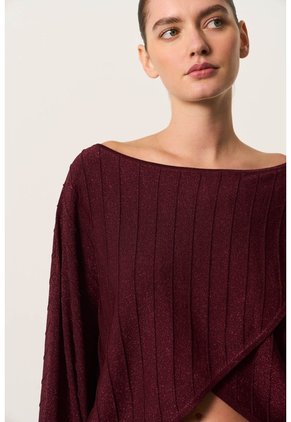 Sweater Oversize Tejido Para Mujer Cayena Sweater Oversize Tejido Para Mujer Cayena Vinotinto XS VÉLEZ