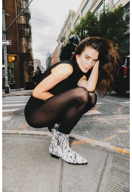 Botín De Cuero Pelo Para Mujer Nara Cow Botín De Cuero Pelo Para Mujer Nara Cow Blanco 37 VÉLEZ