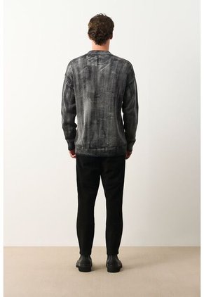 Sweater Oversized Tejido Para Hombre Nil Sweater Oversized Tejido Para Hombre Nil Negro L VÉLEZ