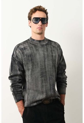 Sweater Oversized Tejido Para Hombre Nil Sweater Oversized Tejido Para Hombre Nil Negro L VÉLEZ