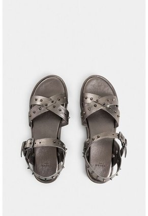 Sandalia Plataforma Calas De Cuero Folia Para Mujer Correa Taches Sandalia Plataforma Calas De Cuero Folia Para Mujer Correa Taches Plata 41 VÉLEZ