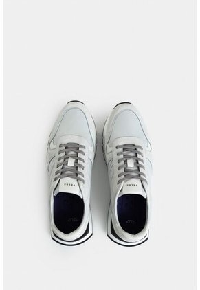 Tenis Azahar De Cuero Gamuza Y Lona Para Hombre Silueta Deportiva Tenis Azahar De Cuero Gamuza Y Lona Para Hombre Silueta Deportiva Blanco 38 VÉLEZ