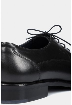 Zapatos Cordón Formal Ontario De Cuero Para Hombre Efecto Envejecido Negro Zapatos Cordón Formal Ontario De Cuero Para Hombre Efecto Envejecido Negro 43 VÉLEZ