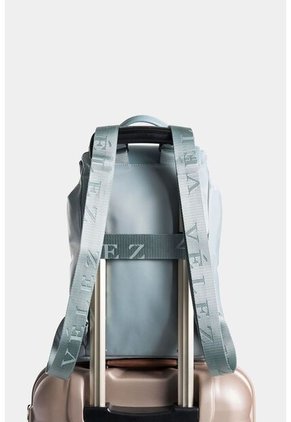 Tula Morral Nasca De Cuero Y Nylon Reciclado Para Mujer Estilo Urban Tula Morral Nasca De Cuero Y Nylon Reciclado Para Mujer Estilo Urban Agua Marina Vélez