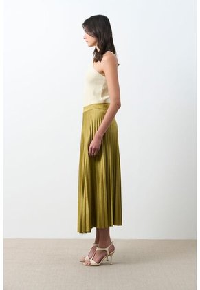 Falda Plisada Alma Para Mujer Tejido De Punto Falda Plisada Alma Para Mujer Tejido De Punto Verde Oliva 12 VÉLEZ