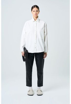 Camisa Avellano Manga Larga Oversized Para Mujer Hombro Rodado Camisa Avellano Manga Larga Oversized Para Mujer Hombro Rodado Crema L VÉLEZ