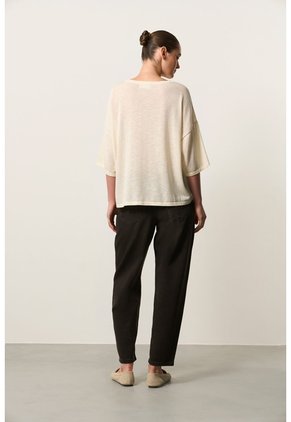 Camiseta Oversize Para Mujer Nativo Camiseta Oversize Para Mujer Nativo Crema L VÉLEZ
