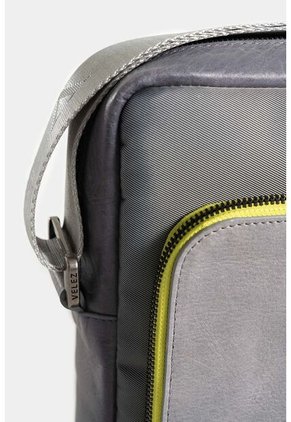 Manos Libres Erial De Cuero Y Lona Para Hombre Bolsillo Frontal Manos Libres Erial De Cuero Y Lona Para Hombre Bolsillo Frontal Gris Vélez