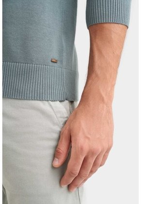 Sweater Tejido En Algodón Para Hombre Manga Ranglan Sweater Tejido En Algodón Para Hombre Manga Ranglan Agua Marina L Vélez