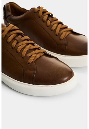 Tenis Cabernet De Cuero Para Hombre Acabado Abatanado Tenis Cabernet De Cuero Para Hombre Acabado Abatanado Miel 40 VÉLEZ
