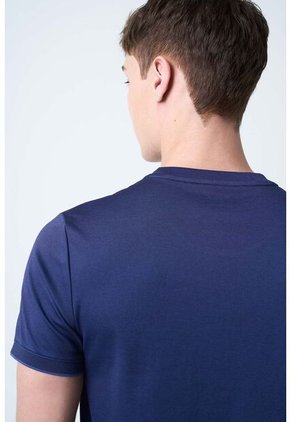 Camiseta Micropima Arizona Para Hombre Semi Ajustada Camiseta Micropima Arizona Para Hombre Semi Ajustada Azul Oscuro XXL VÉLEZ