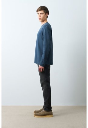 Camiseta Tejida Manga Larga Para Hombre Sabina Camiseta Tejida Manga Larga Para Hombre Sabina Azul Oscuro XXL VÉLEZ