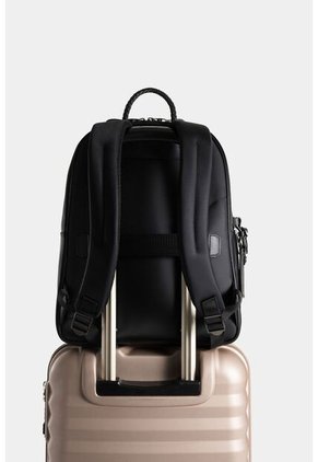 Tula Morral Legacy De Cuero Y Nylon Para Mujer Tag Para Viaje Tula Morral Legacy De Cuero Y Nylon Para Mujer Tag Para Viaje Negro VÉLEZ