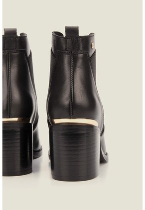 Botines Tacón De Cuero Aplique Botines Tacón De Cuero Aplique Negro 41 VÉLEZ