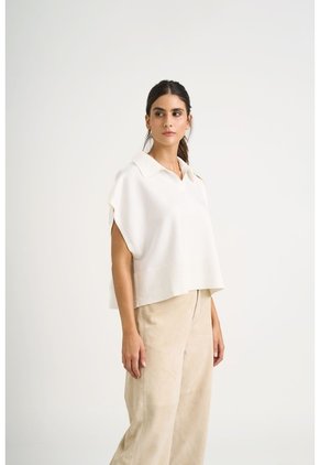Polo Bora Tejida Para Mujer Silueta Boxy Polo Bora Tejida Para Mujer Silueta Boxy Crema S VÉLEZ