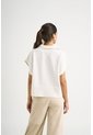 Polo Bora Tejida Para Mujer Silueta Boxy Polo Bora Tejida Para Mujer Silueta Boxy Crema S VÉLEZ de Vélez