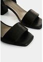 Sandalia Tacón De Cuero Grabado Para Mujer Kril Sandalia Tacón De Cuero Grabado Para Mujer Kril Negro 41 VÉLEZ de Vélez