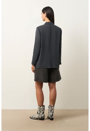 Blazer Oversize Para Mujer Linde Blazer Oversize Para Mujer Linde Gris Pistola M VÉLEZ