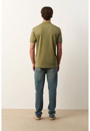 Polo Lucca Manga Corta Para Hombre Texturizada Polo Lucca Manga Corta Para Hombre Texturizada Kaky S VÉLEZ