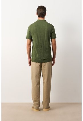 Polo Manga Corta Tejida Para Hombre Anam Polo Manga Corta Tejida Para Hombre Anam Verde Oliva XXL VÉLEZ