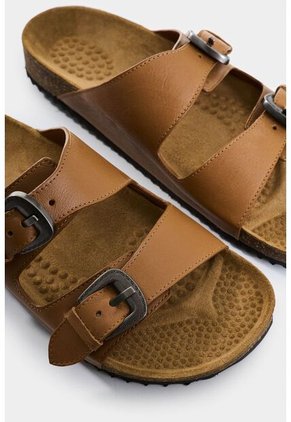 Sandalia Plana Pilos De Cuero Para Mujer Suela Corcho Sandalia Plana Pilos De Cuero Para Mujer Suela Corcho Miel 39 VÉLEZ