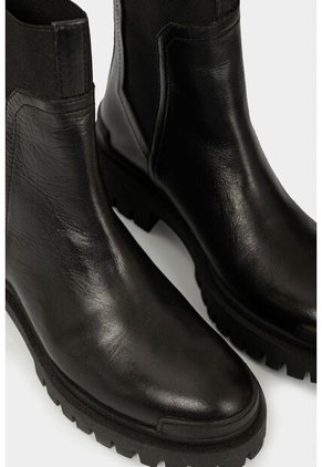 Botines Chunky Storni De Cuero Para Mujer Elástico Negro Botines Chunky Storni De Cuero Para Mujer Elástico Negro 40 Vélez