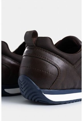 Tenis Engeil 3 De Cuero Para Hombre Detalle Textil Tenis Engeil 3 De Cuero Para Hombre Detalle Textil Cafe 38 VÉLEZ