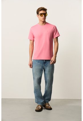Camiseta En Algodón Para Hombre Arizona 2.0 Camiseta En Algodón Para Hombre Arizona 2.0 Coral XS VÉLEZ