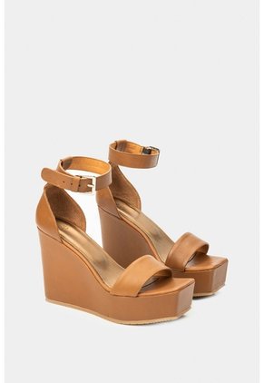 Sandalia Plataforma Cortázar De Cuero Liso Para Mujer Plataforma Alta Miel Sandalia Plataforma Cortázar De Cuero Liso Para Mujer Plataforma Alta Miel 34 VÉLEZ