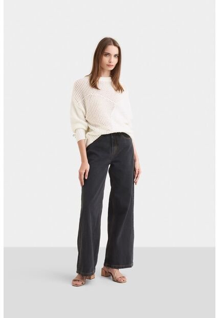 Sweater Escarlata Tejido Para Mujer Textura Asimétrica Sweater Escarlata Tejido Para Mujer Textura Asimétrica Crema S Vélez