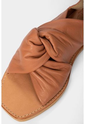 Sandalia Plana De Cuero Para Mujer Enlazado