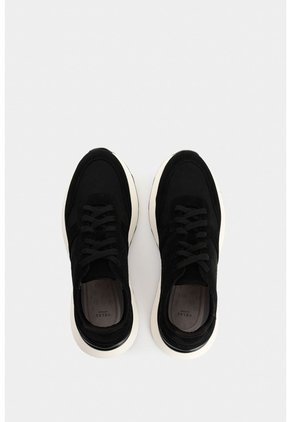 Tenis En Cuero Para Mujer Sierra Tenis En Cuero Para Mujer Sierra Negro 36 VÉLEZ