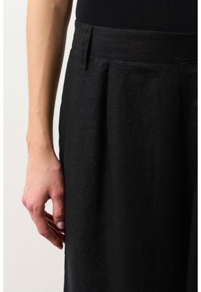 Pantalón Palazzo Lyra Para Mujer Tiro Alto Pantalón Palazzo Lyra Para Mujer Tiro Alto Negro 10 VÉLEZ