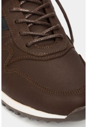 Tenis Romeo De Cuero Para Hombre Efecto Envejecido Cafe Tenis Romeo De Cuero Para Hombre Efecto Envejecido Cafe 44 VÉLEZ