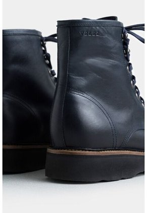 Bota Luster De Cuero Para Hombre Efecto Envejecido Bota Luster De Cuero Para Hombre Efecto Envejecido Azul Oscuro 38 VÉLEZ
