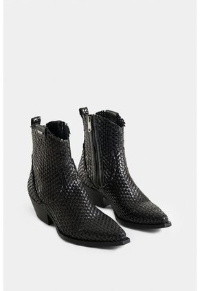 Botines Uyuni De Cuero Para Mujer Capellada Tejida Botines Uyuni De Cuero Para Mujer Capellada Tejida Negro 37 VÉLEZ