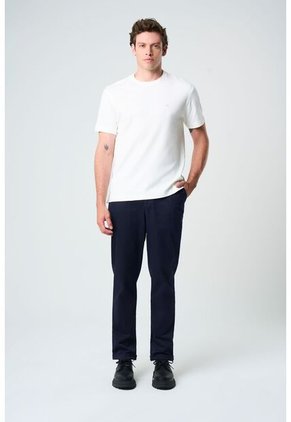Camiseta Manga Corta Lerici Para Hombre Semi Fitted Camiseta Manga Corta Lerici Para Hombre Semi Fitted Blanco M VÉLEZ