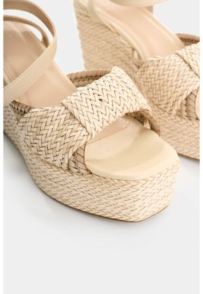 Sandalia Plataforma De Cuero Tejido Para Mujer Astra Sandalia Plataforma De Cuero Tejido Para Mujer Astra Arena 37 VÉLEZ